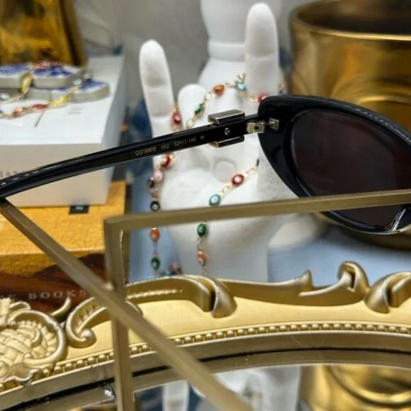 🆕 GUCCI 🧿 NWOT GG1680S Linea GG Logo Cateye Sunglasses, Black & Grey Lens - Picture 9 of 16